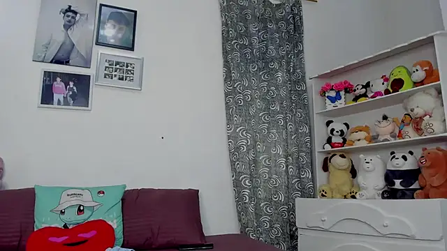 Snapshot of megan_100 chatting on 02-06-26, 04:54 megan 100 online show from 02-06-26, 04:54