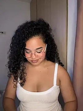 Lucy wilson5 online show from 02-17-25, 07:15