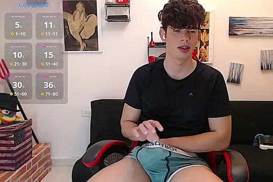 Snapshot of Angelo-cianuro- chatting on 11-12-25, 11:47 Angelo-cianuro- online show from 11-12-25, 11:47