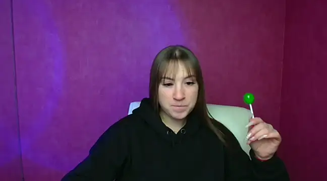 Evelina GG online show from 01-05-25, 10:21