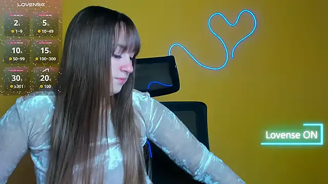 Evelina GG online show from 10-17-25, 05:43