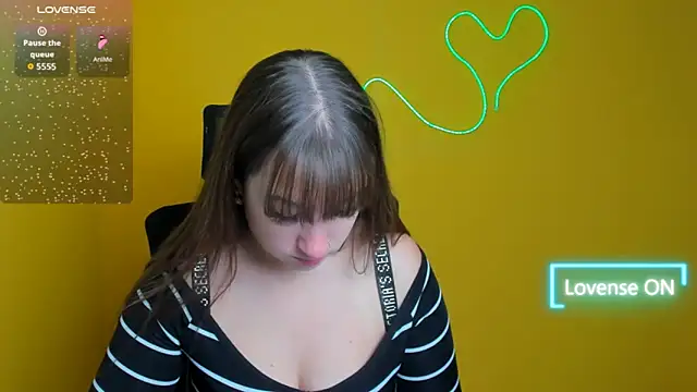 Evelina GG online show from 10-18-25, 05:32