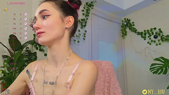 MyLou  online show from 12-23-24, 07:30