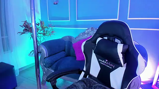 Red star8 online show from 11-28-25, 11:24