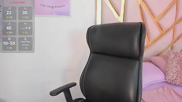 LanaJones  online show from 04-21-26, 12:33