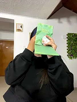 angel natural online show from 10-28-25, 05:26