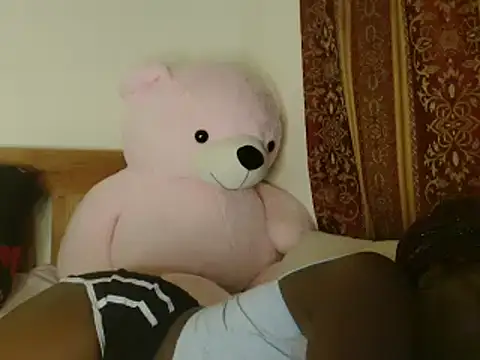 Snapshot of Sexxy_prity25 chatting on 01-13-25, 06:49 Sexxy prity25 online show from 01-13-25, 06:49