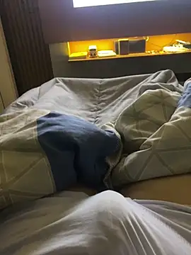 Snapshot of Hjsjsjsjjd chatting on 10-28-25, 11:47 Hjsjsjsjjd online show from 10-28-25, 11:47