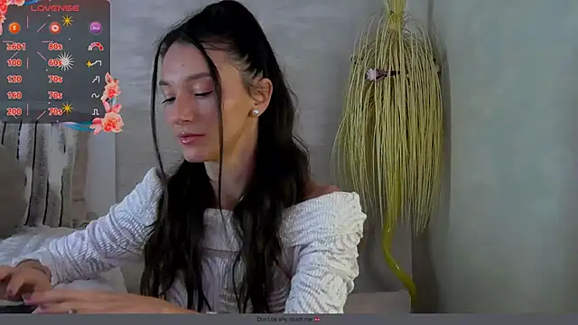 Snapshot of tayakayan chatting on 09-18-25, 07:32 tayakayan online show from 09-18-25, 07:32