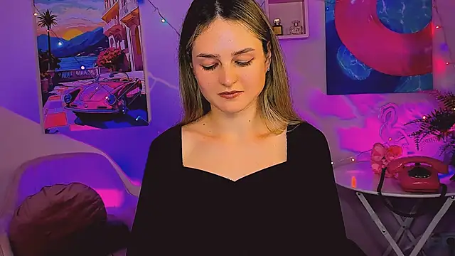 Snapshot of DeboraLarson chatting on 12-28-24, 12:45 DeboraLarson online show from 12-28-24, 12:45