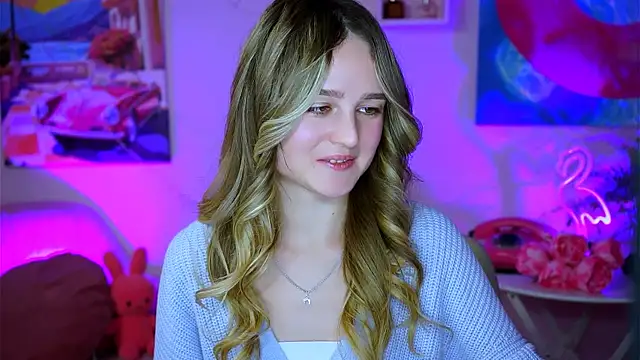 Snapshot of DeboraLarson chatting on 02-09-25, 03:45 DeboraLarson online show from 02-09-25, 03:45