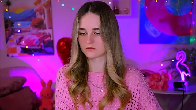 Snapshot of DeboraLarson chatting on 02-23-25, 03:56 DeboraLarson online show from 02-23-25, 03:56