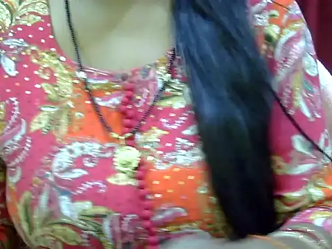 Snapshot of HOT-SEEMAA chatting on 10-26-25, 06:58 HOT-SEEMAA online show from 10-26-25, 06:58