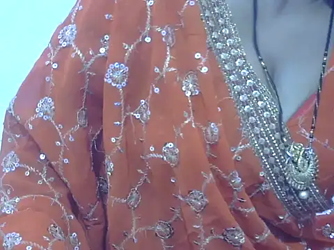 Snapshot of HOT-SEEMAA chatting on 04-29-26, 06:25 HOT-SEEMAA online show from 04-29-26, 06:25