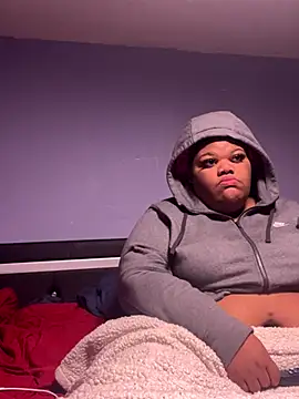 Snapshot of dondivax3 chatting on 11-08-25, 12:11 dondivax3 online show from 11-08-25, 12:11