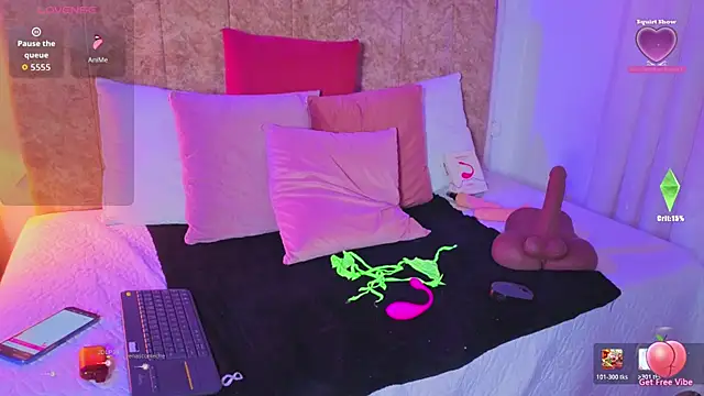 ashley  foxx  online show from 06-03-26, 02:33