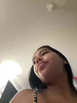 Snapshot of darsha_90 chatting on 11-25-25, 01:49 darsha 90 online show from 11-25-25, 01:49