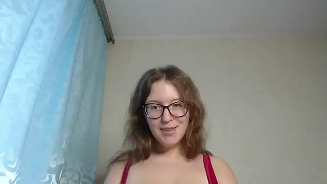 Snapshot of Ari_Storm chatting on 12-20-24, 10:05 Ari Storm online show from 12-20-24, 10:05