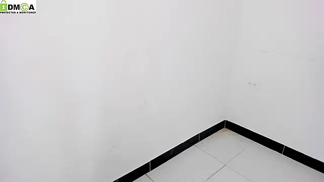 Snapshot of baby_alee chatting on 10-05-25, 12:31 baby alee online show from 10-05-25, 12:31