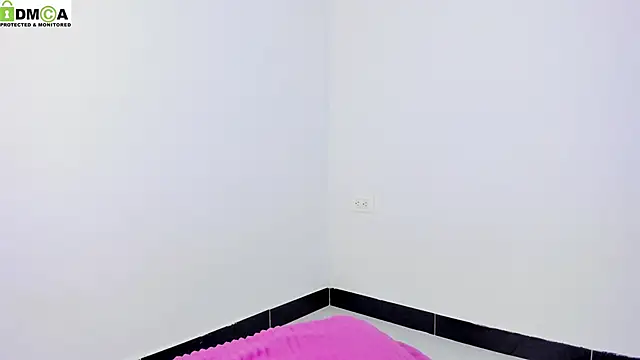 baby alee online show from 11-04-25, 04:55