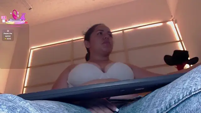 candiapole online show from 09-24-25, 06:00