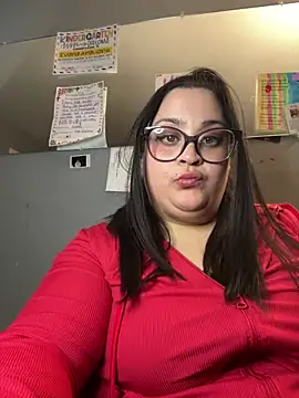 Snapshot of tillymarie34 chatting on 02-15-25, 01:31 tillymarie34 online show from 02-15-25, 01:31