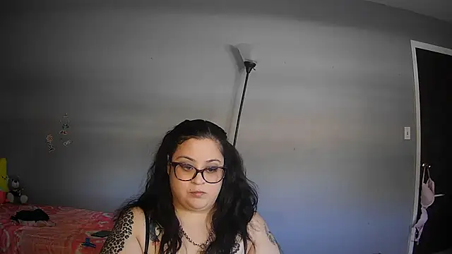 Snapshot of tillymarie34 chatting on 02-21-25, 04:37 tillymarie34 online show from 02-21-25, 04:37