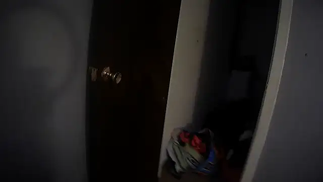 Snapshot of tillymarie34 chatting on 02-22-25, 01:44 tillymarie34 online show from 02-22-25, 01:44