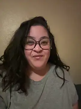 Snapshot of tillymarie34 chatting on 10-12-25, 03:38 tillymarie34 online show from 10-12-25, 03:38