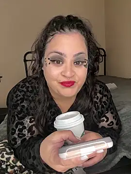 Snapshot of tillymarie34 chatting on 11-03-25, 05:58 tillymarie34 online show from 11-03-25, 05:58