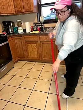 Snapshot of tillymarie34 chatting on 11-09-25, 10:30 tillymarie34 online show from 11-09-25, 10:30