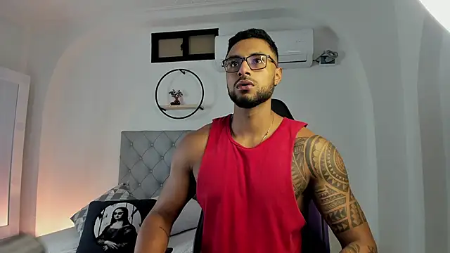 LiamGarcia1 online show from 01-18-25, 12:15