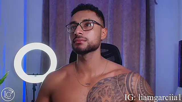 LiamGarcia1 online show from 03-20-25, 01:59