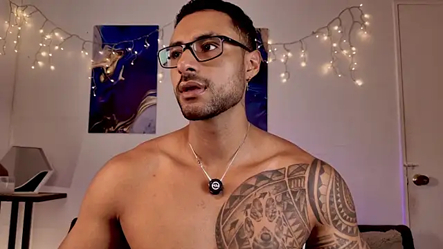 LiamGarcia1 online show from 07-23-26, 03:43
