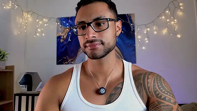 LiamGarcia1 online show from 07-25-26, 04:59