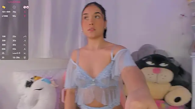 Snapshot of pretty-millie chatting on 03-19-26, 04:16 pretty-millie online show from 03-19-26, 04:16