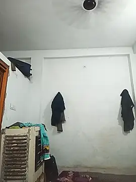 pintuS40 online show from 02-24-25, 01:24