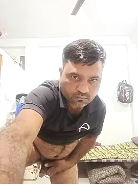 Snapshot of pintuS40 chatting on 01-08-26, 03:36 pintuS40 online show from 01-08-26, 03:36