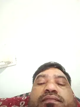 Snapshot of pintuS40 chatting on 02-08-26, 12:36 pintuS40 online show from 02-08-26, 12:36