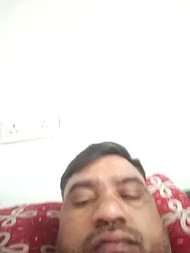 Snapshot of pintuS40 chatting on 02-13-26, 07:26 pintuS40 online show from 02-13-26, 07:26