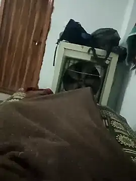 Snapshot of pintuS40 chatting on 02-17-26, 04:20 pintuS40 online show from 02-17-26, 04:20