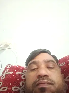 Snapshot of pintuS40 chatting on 03-04-26, 02:39 pintuS40 online show from 03-04-26, 02:39