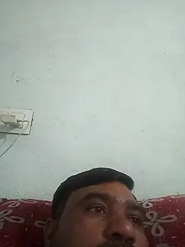 Snapshot of pintuS40 chatting on 03-05-26, 08:32 pintuS40 online show from 03-05-26, 08:32