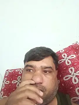 Snapshot of pintuS40 chatting on 03-09-26, 02:37 pintuS40 online show from 03-09-26, 02:37