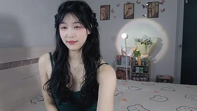 Luminous163 online show from 03-19-25, 04:13