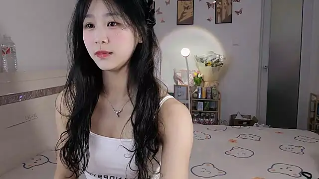 Luminous163 online show from 03-22-25, 06:00