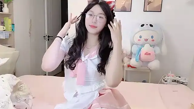 Luminous163 online show from 11-05-25, 01:11