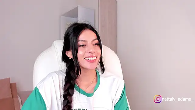 Snapshot of nattaly_adams chatting on 12-23-24, 09:51 nattaly adams online show from 12-23-24, 09:51