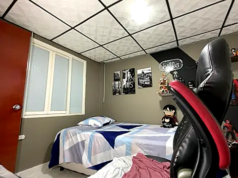 marcel crawford96 online show from 12-05-25, 12:14