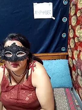 Snapshot of tina8th chatting on 02-07-25, 05:51 tina8th online show from 02-07-25, 05:51